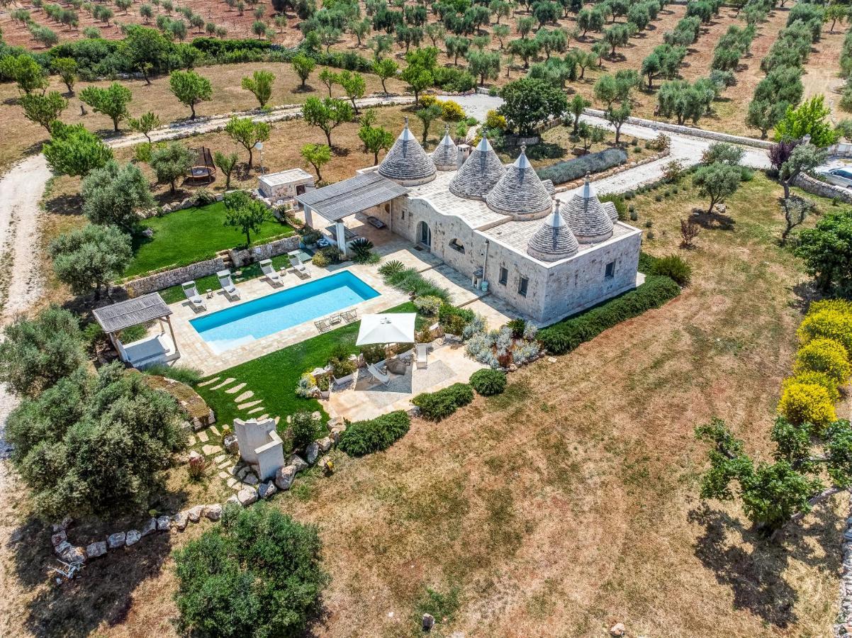 Trulli Gianpaolo - Luxury Villa Остуни Екстериор снимка