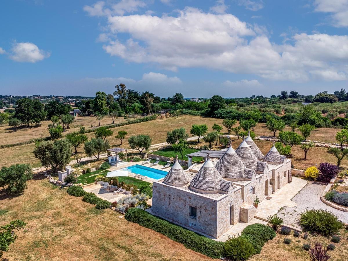 Trulli Gianpaolo - Luxury Villa Остуни Екстериор снимка