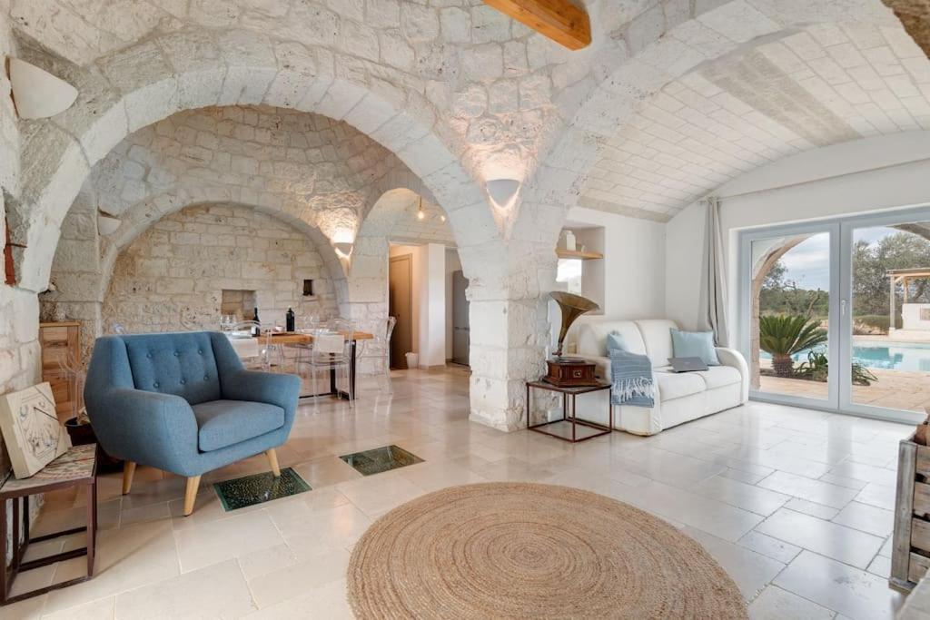 Trulli Gianpaolo - Luxury Villa Остуни Екстериор снимка