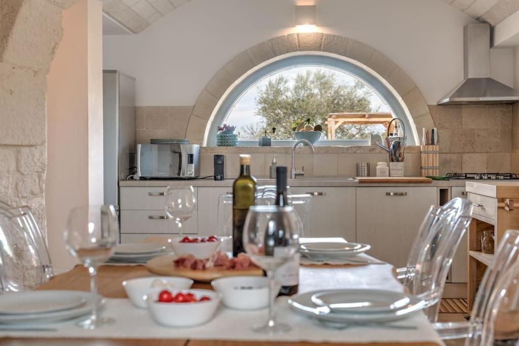 Trulli Gianpaolo - Luxury Villa Остуни Екстериор снимка