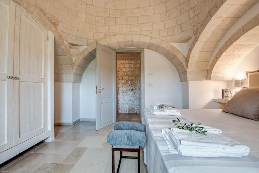 Trulli Gianpaolo - Luxury Villa Остуни Екстериор снимка