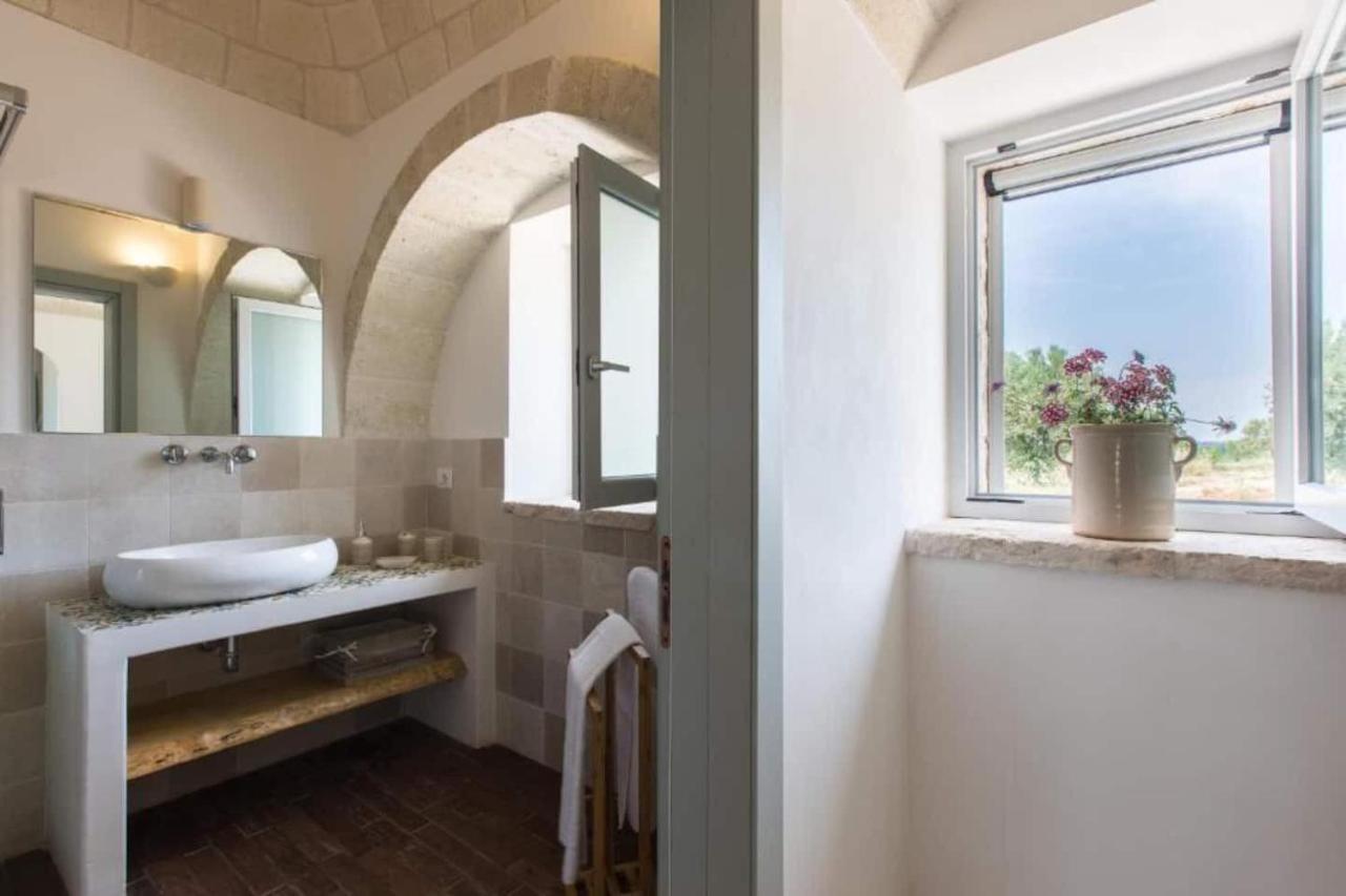 Trulli Gianpaolo - Luxury Villa Остуни Екстериор снимка