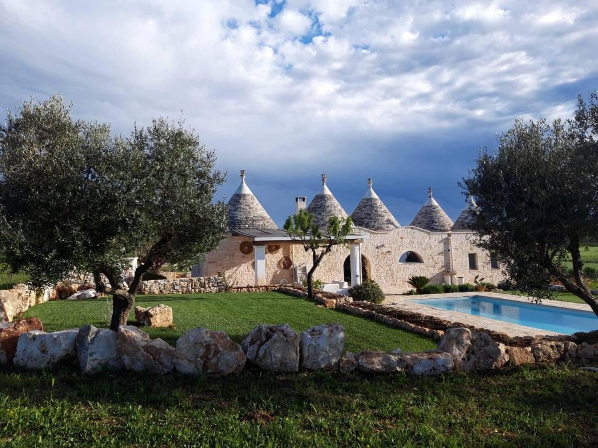 Trulli Gianpaolo - Luxury Villa Остуни Екстериор снимка